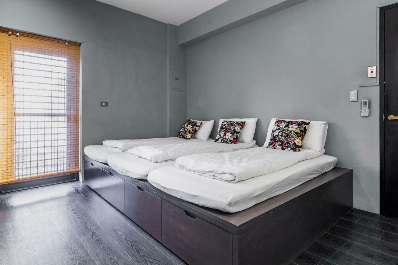 Fun Simon Apartment Тайнан Екстериор снимка