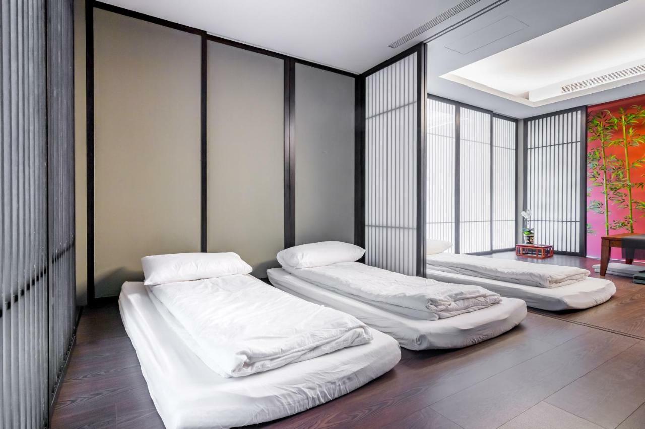Fun Simon Apartment Тайнан Екстериор снимка